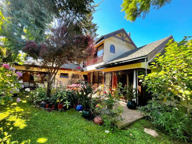 Excelente casa, Bosques de Montemar