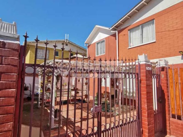 SE VENDE CASA EN CALETA SAN PEDRO CIUDAD DE LA SERENA