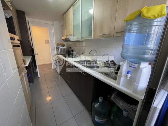 SE VENDE DEPARTAMENTO EN AV EDMUNDO PÉREZ ZUJOVIC