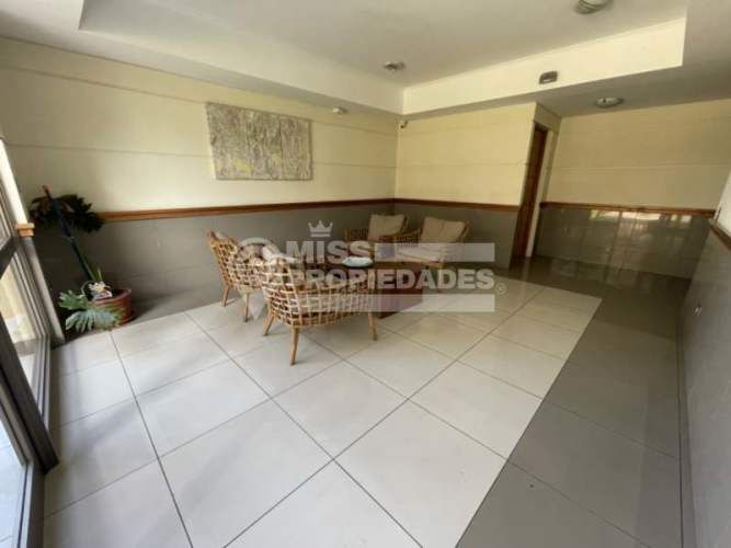 SE VENDE DEPARTAMENTO EN AV EDMUNDO PÉREZ ZUJOVIC