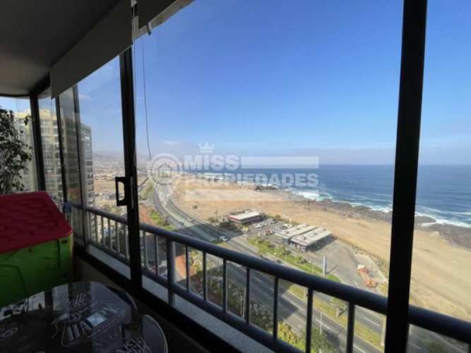 SE VENDE DEPARTAMENTO EN AV EDMUNDO PÉREZ ZUJOVIC