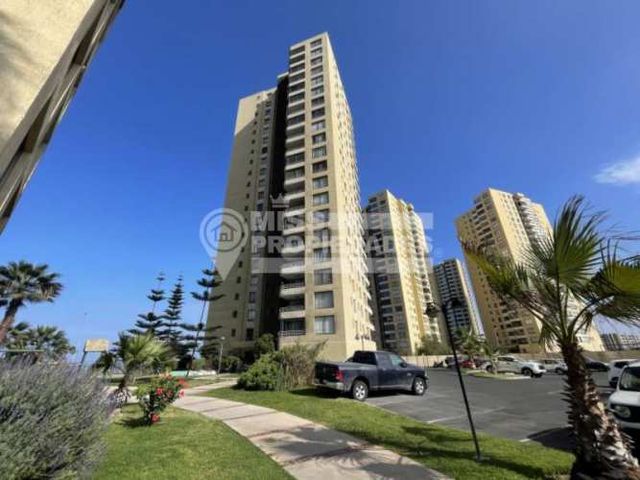 SE VENDE DEPARTAMENTO EN AV EDMUNDO PÉREZ ZUJOVIC