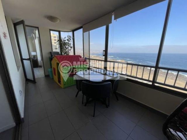 SE VENDE DEPARTAMENTO EN AV EDMUNDO PÉREZ ZUJOVIC