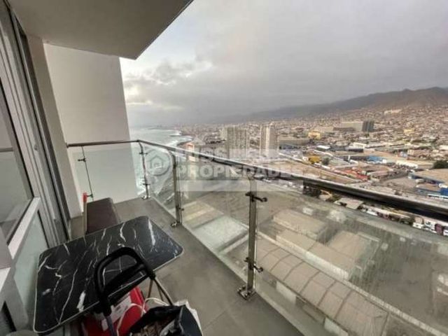 SE VENDE DEPARTAMENTO EN AV EDMUNDO PERÉZ ZUJOVIC