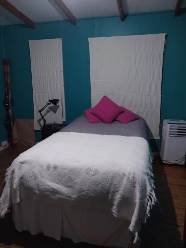 ARRIENDO AMPLIA HABITACIÓN, EN VALPARAISO.