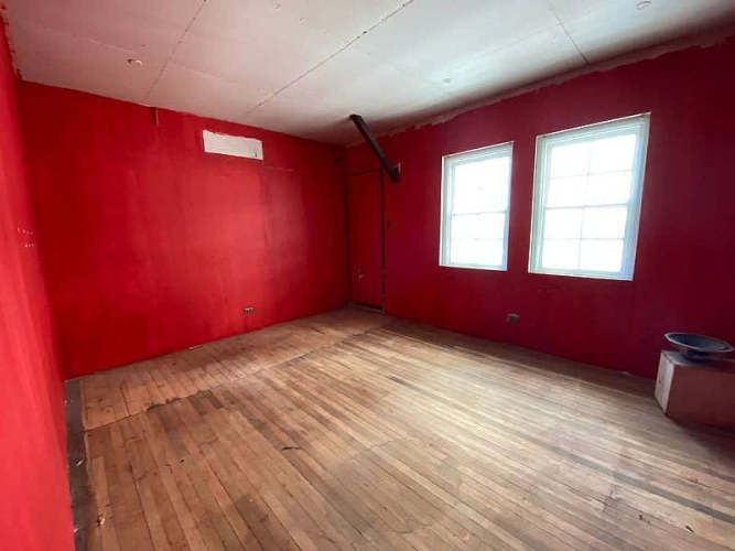 Local VENTA EDIFICIO COMERCIAL CALLE COCHRANE (CÓD. 334)