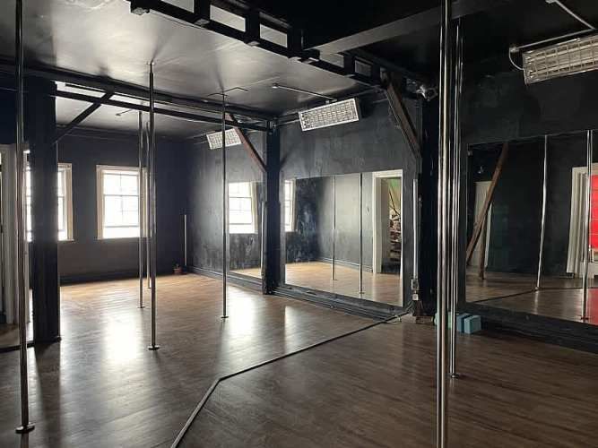 Local VENTA EDIFICIO COMERCIAL CALLE COCHRANE (CÓD. 334)