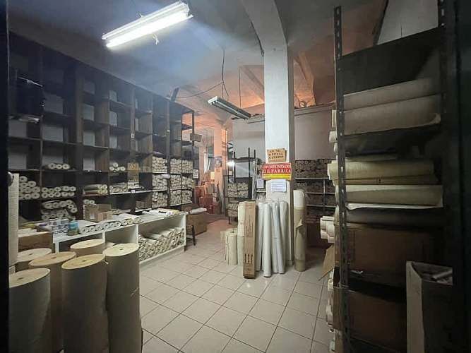 Local SE VENDE AMPLIO LOCAL COMERCIAL