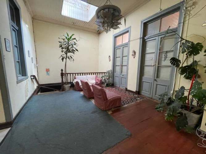 Local SE VENDE LOCAL COMERCIAL CON ALTILLO + HOSTAL (CÓD. 66)