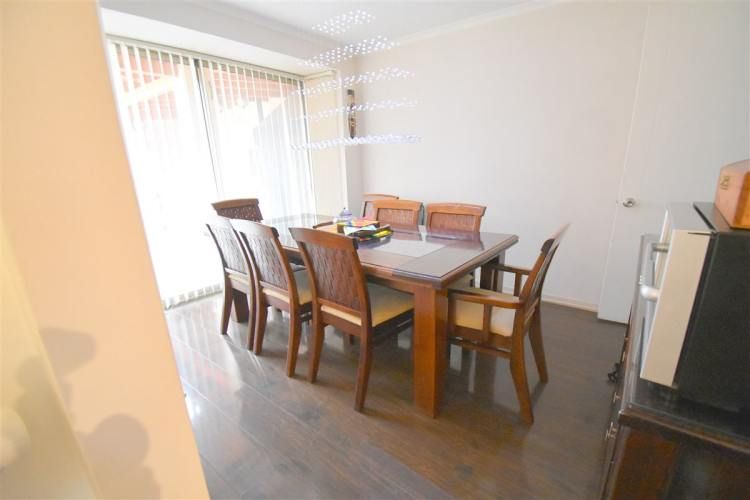 CASA Av. La Laguna/ Codominio Las Rocas