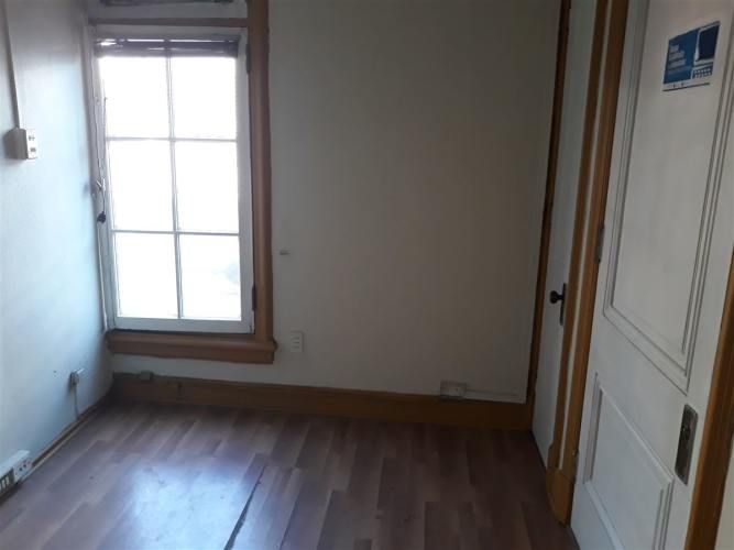 OFICINA Plaza de Armas