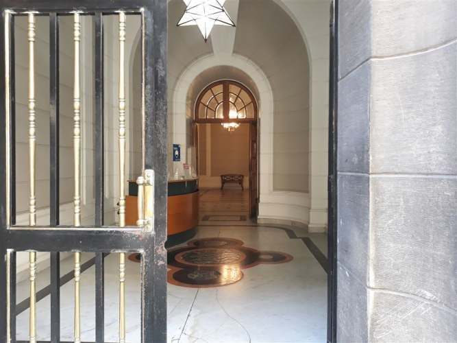 OFICINA Plaza de Armas