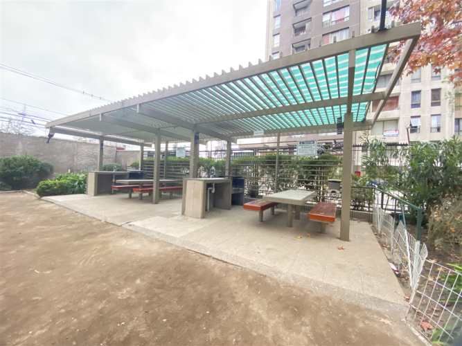 DEPARTAMENTO Independencia, Metro Hospitales