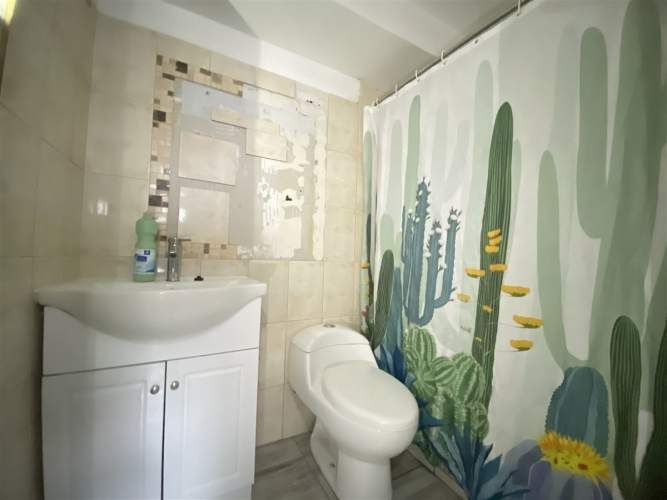 DEPARTAMENTO Independencia, Metro Hospitales