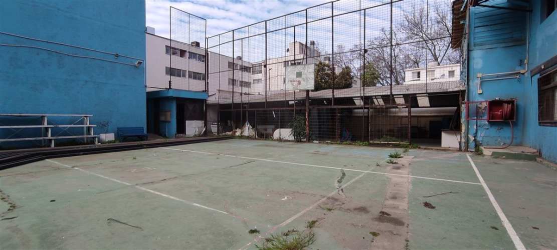 LOCAL COMERCIAL Edificio en sector Poniente de Viña