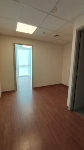 OFICINA Oficina frente a H. Gustavo Fricke