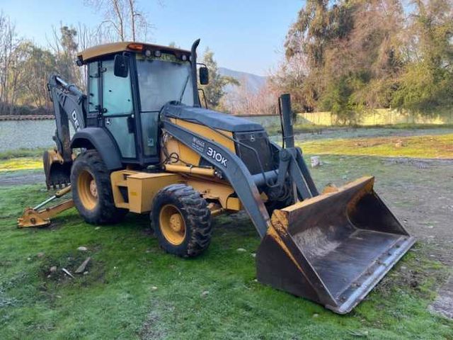 Retroexcavadora Jhon Deere 310K