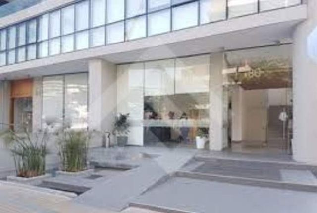 OFICINA METRO MANQUEHUE