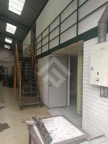 INDUSTRIAL Metro Einstein