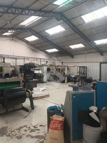 INDUSTRIAL Metro Einstein