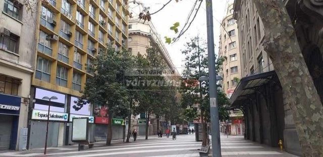 OFICINA Ahumada / Huerfanos