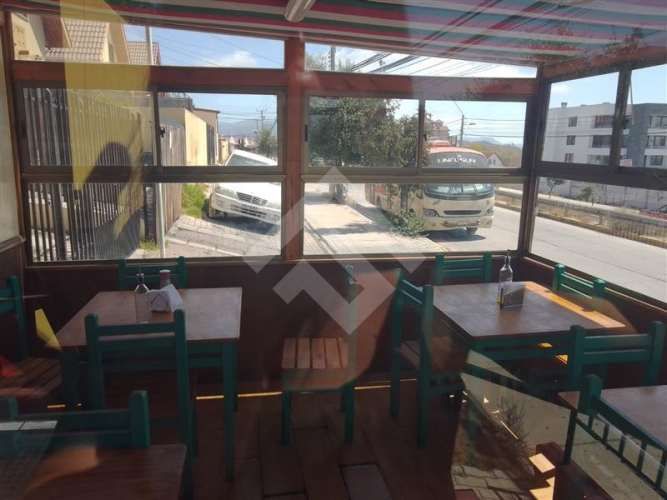 CASA Cisternas con Los Arrayanes