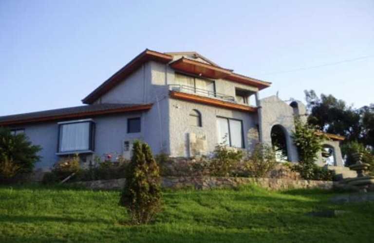 CASA Entre calles lago riñihue y lago chungará