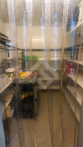 LOCAL COMERCIAL Las Americas con Comercio