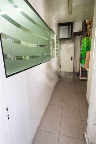 LOCAL COMERCIAL Las Americas con Comercio