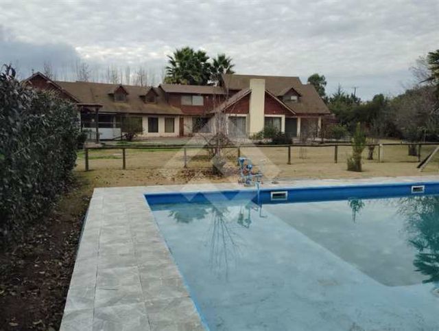 PARCELA Av. Lucas Pacheco (ex camino el diablo) con Camino el Rosario