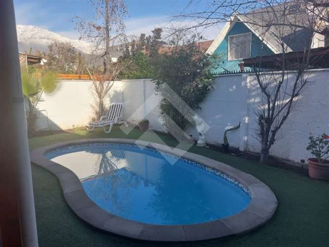 CASA Mar Rojo/ Consistorial