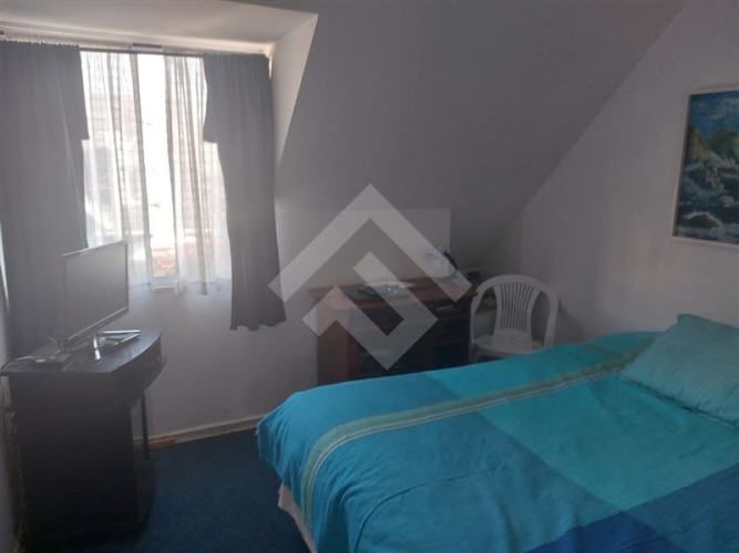 CASA Mar Rojo/ Consistorial