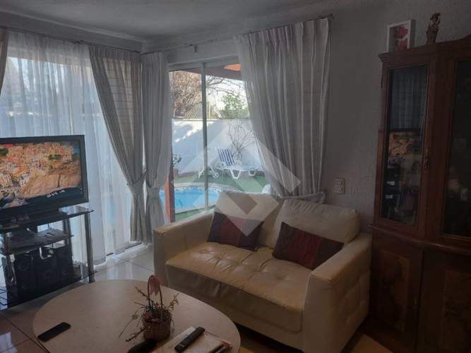 CASA Mar Rojo/ Consistorial