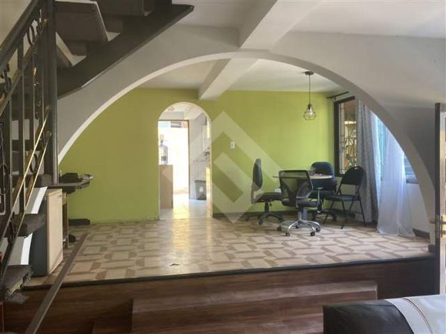 LOCAL COMERCIAL Grecia, entre Las Perdices y Diagonal Las Torres