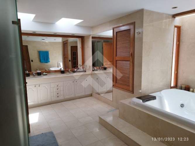 CASA Larraín, Los Maitenes