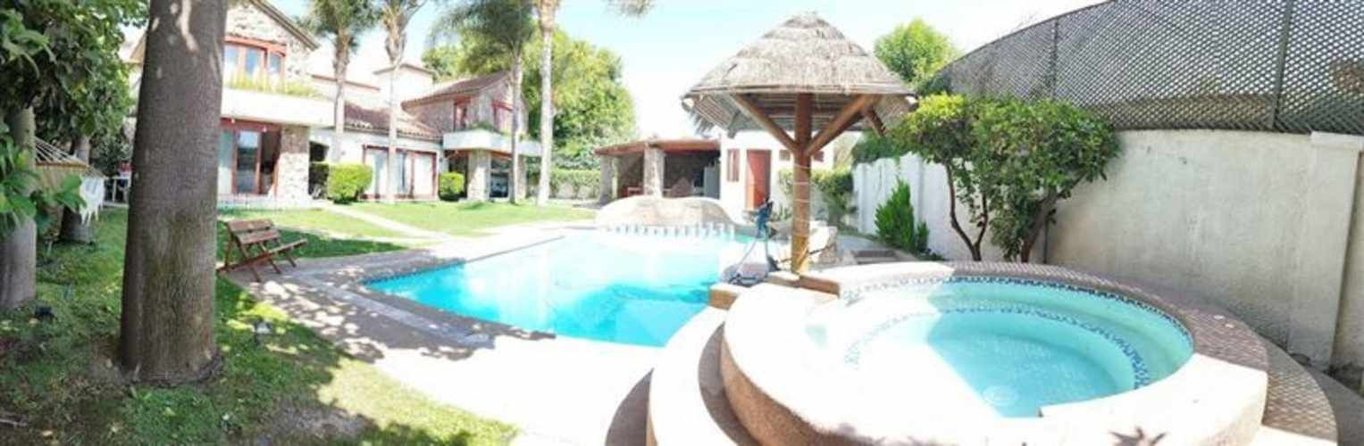 CASA Larraín, Los Maitenes