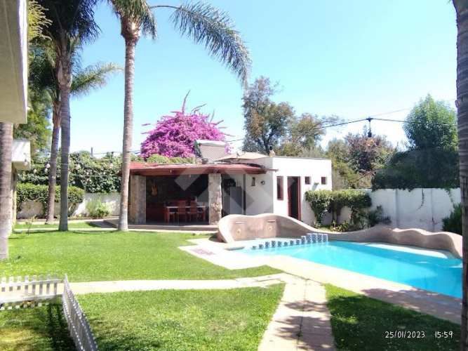 CASA Larraín, Los Maitenes