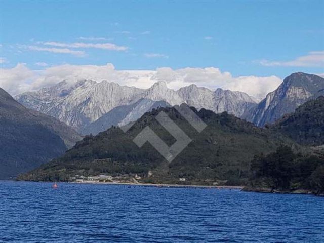 PARCELA CALETA ANDRADE ISLA LLANCAHUE