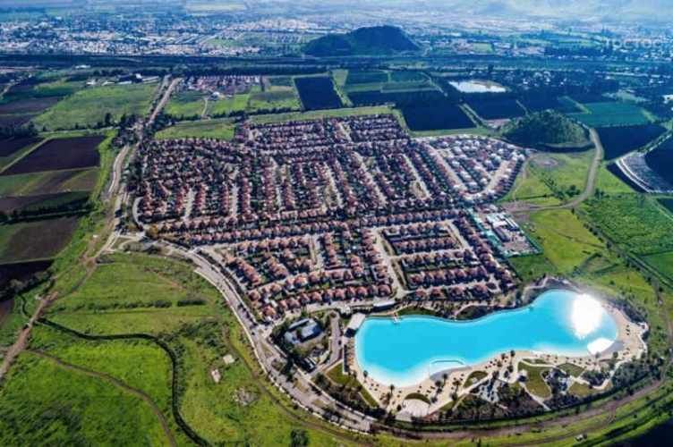 CASA Ayres de Chicureo