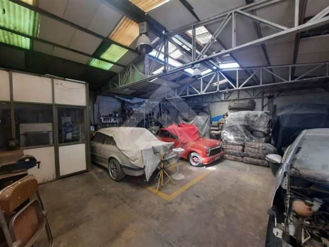 BODEGA Piramide / Diego Meza