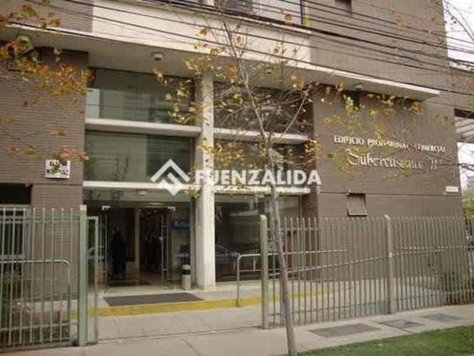 OFICINA Ramon Subercaseaux / Ricardo Morales