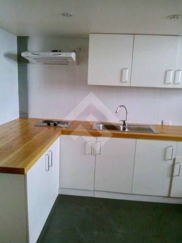 LOCAL COMERCIAL Compañía de Jesús/Hurtado Rodríguez