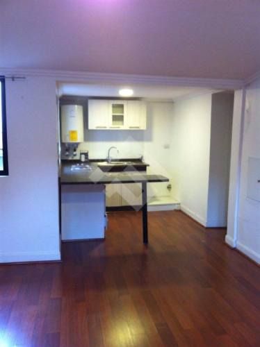 LOCAL COMERCIAL Compañía de Jesús/Hurtado Rodríguez