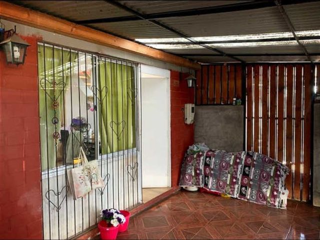 CASA AVDA LOS LIBERTADORES