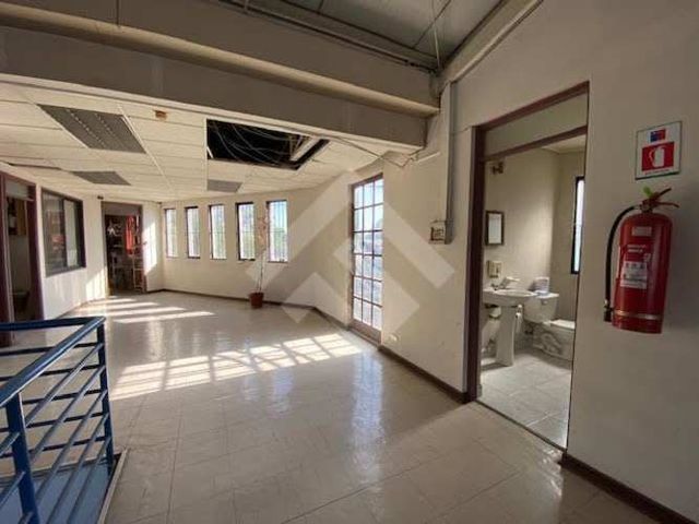 LOCAL COMERCIAL Avenida Mirador