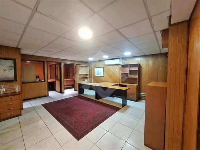 OFICINA Lucas Pacheco/ Enrique Alcalde Talagante