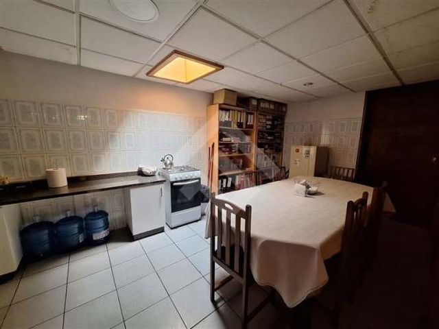 OFICINA Lucas Pacheco/ Enrique Alcalde Talagante