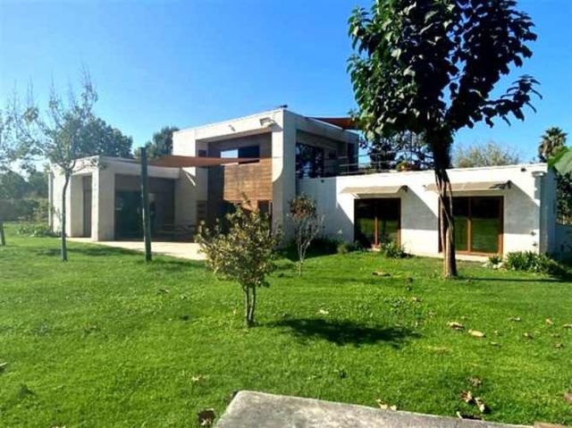 CASA Avenida Pajaritos