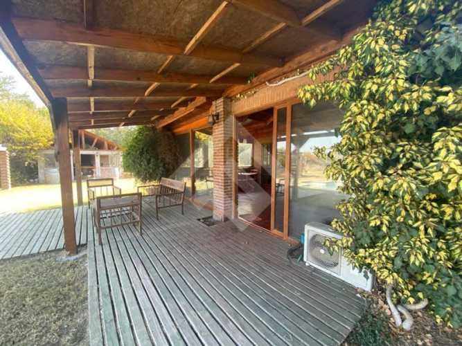 CASA Avenida Peñaflor