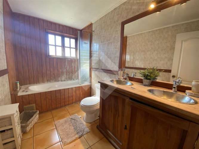 CASA Avenida Peñaflor